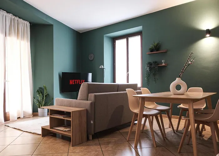 Apartamento Charmescape Oldtown - 6 Min Walk To Bernina Express *