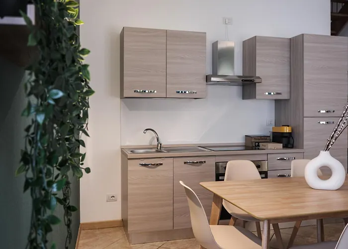 Apartamento Charmescape Oldtown - 6 Min Walk To Bernina Express *