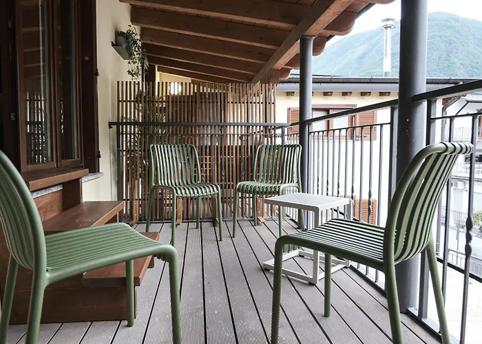 Apartamento Charmescape Oldtown - 6 Min Walk To Bernina Express Tirano